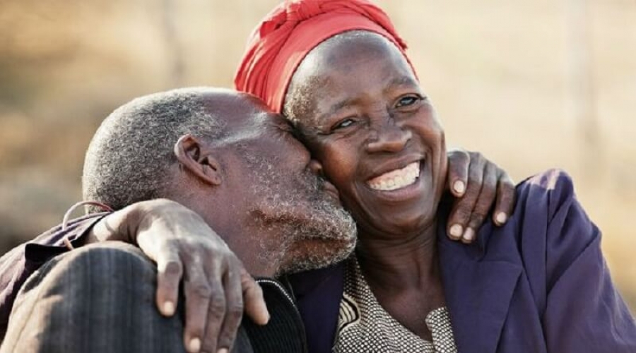 32 ans de mariage et toujours aussi amoureux: Interview avec un couple sénégalais